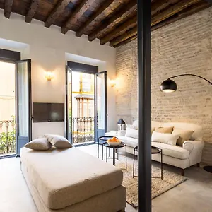Oak & Sandstone - Space Maison Séville